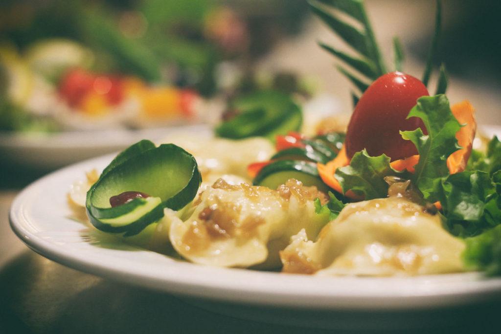 Pierogi z kaszanką - co zjeść w Bałtowie?